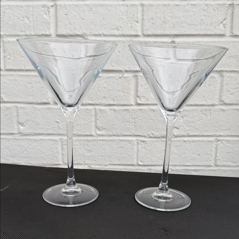 Crystal Clear 8 oz Martini Glasses. These Will Elevate Your Drinking Experience